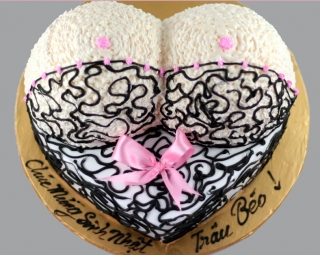 Bánh sinh nhật bikini mã B0012